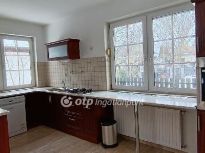 Eladó házrész Budapest