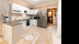 Eladó családi ház Budapest