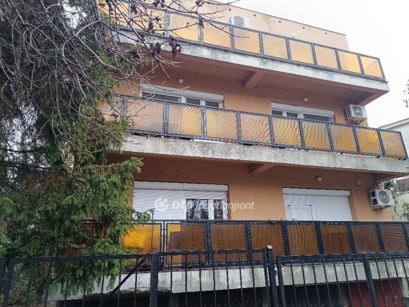 Eladó lakás Budapest