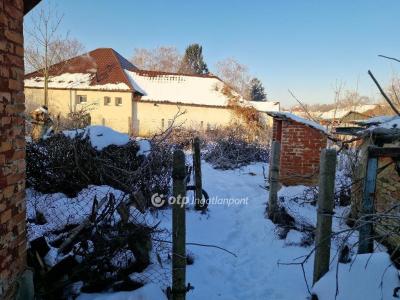 Eladó lakóövezeti telek Nyíregyháza