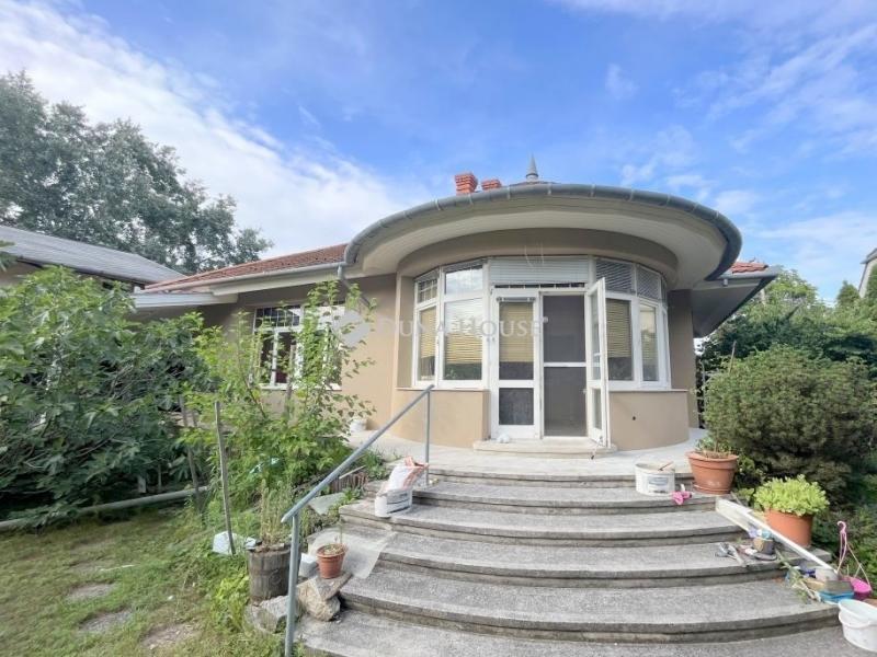 Kiadó családi ház Budapest