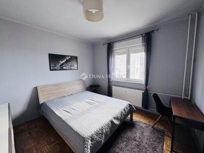 Eladó lakás Pécs