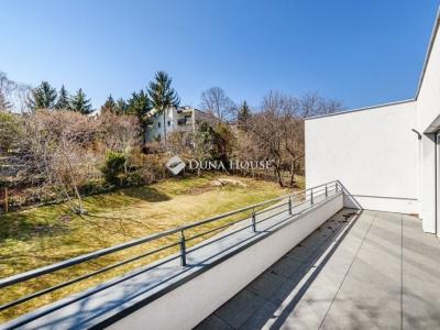 Eladó családi ház Budapest