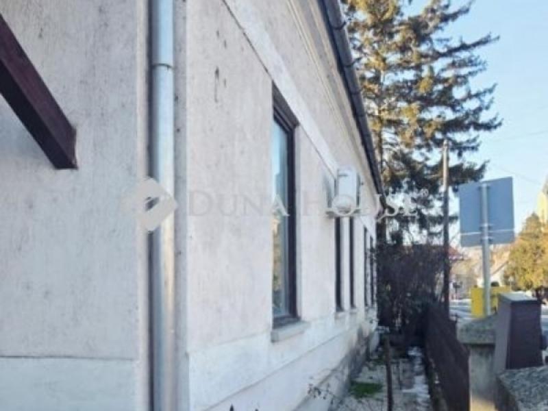 Eladó családi ház Szabadbattyán