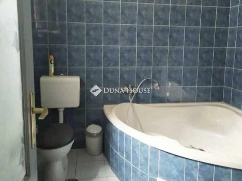 Eladó családi ház Veresegyház