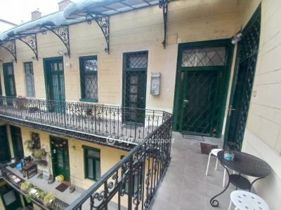 Eladó lakás Budapest