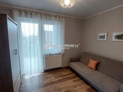 Kiadó lakás Tata