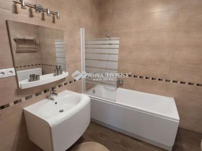 Kiadó lakás Tata