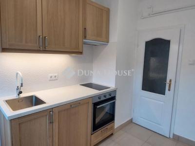 Kiadó lakás Tatabánya