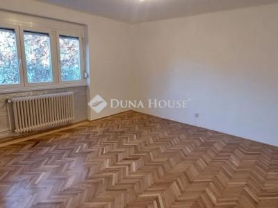 Kiadó lakás Tatabánya