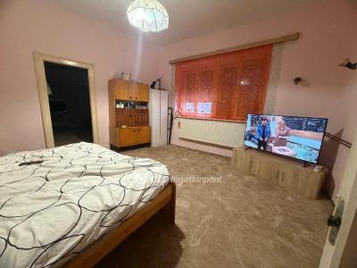 Eladó családi ház Gyula