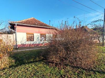 Eladó családi ház Békéscsaba