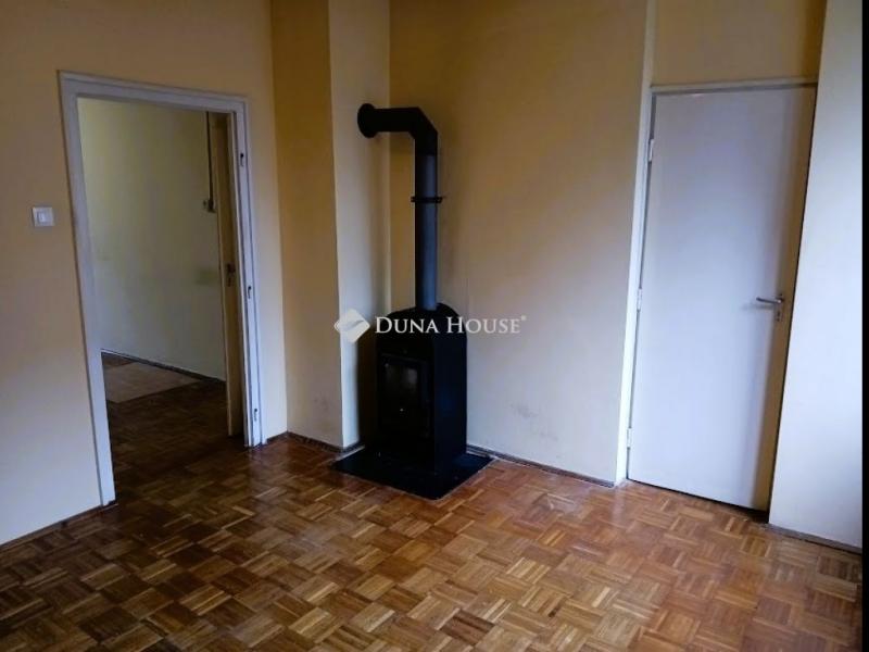 Kiadó lakás Esztergom