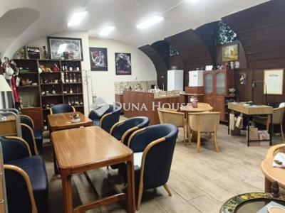 Eladó utcai bejáratú üzlethelység Budapest