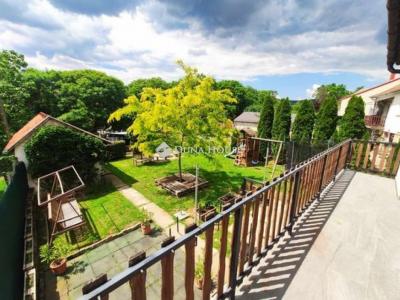 Eladó családi ház Pécs