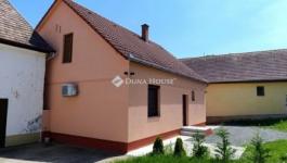 Eladó családi ház Lippó