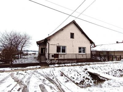 Eladó családi ház Körösladány