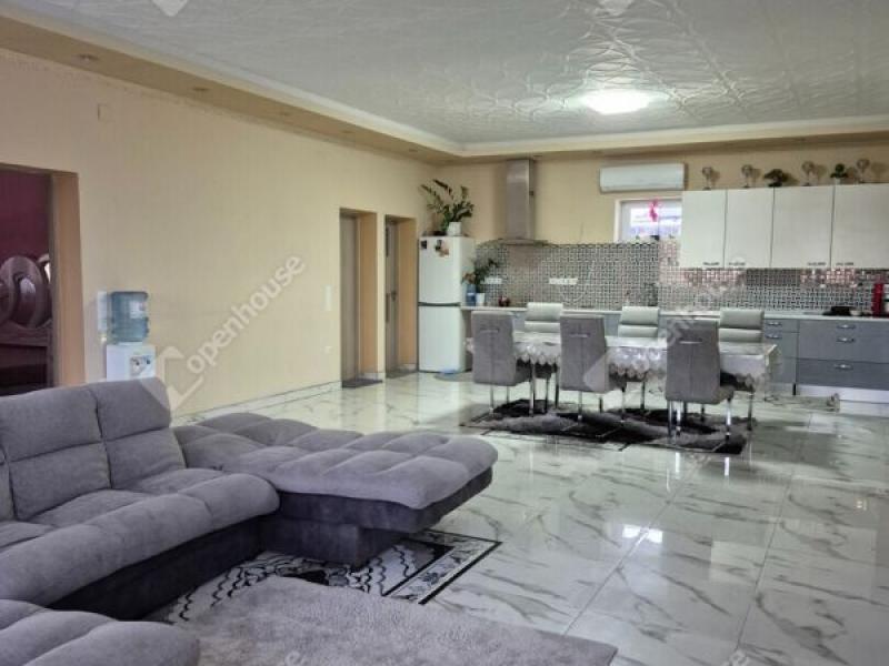 Eladó családi ház Farmos