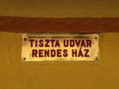 Eladó családi ház Tiszaug