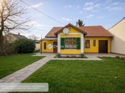 Eladó családi ház Budapest