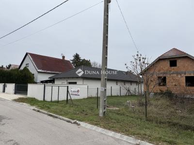 Eladó családi ház Sóskút