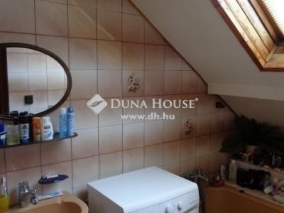 Eladó családi ház Budapest