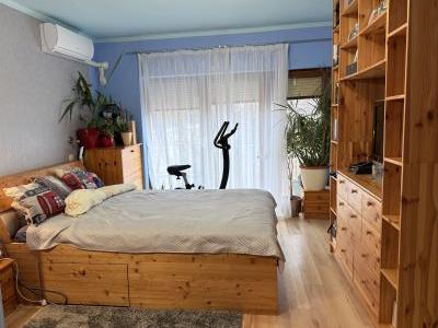 Eladó lakás Veszprém