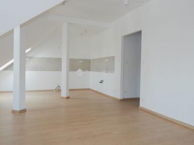 Eladó lakás Balatonföldvár