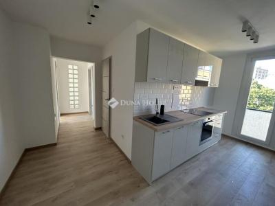 Eladó lakás Pécs