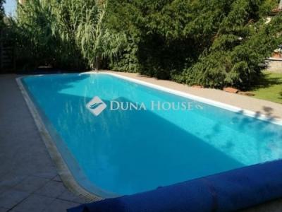 Eladó családi ház Budapest