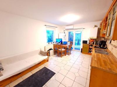 Eladó lakás Albertirsa