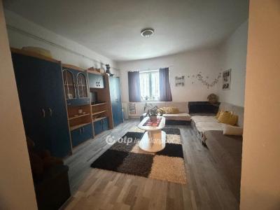 Eladó családi ház Gyula