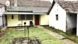 Eladó családi ház Csongrád