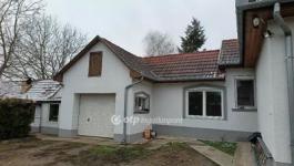 Eladó családi ház Sáránd