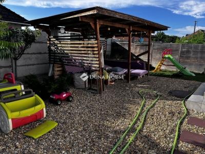 Eladó családi ház Pilis