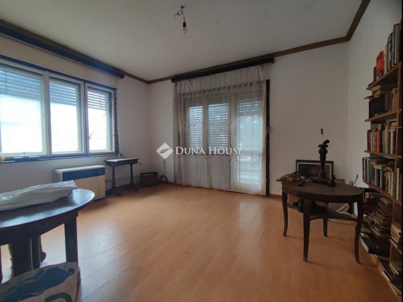 Eladó családi ház Tápióság