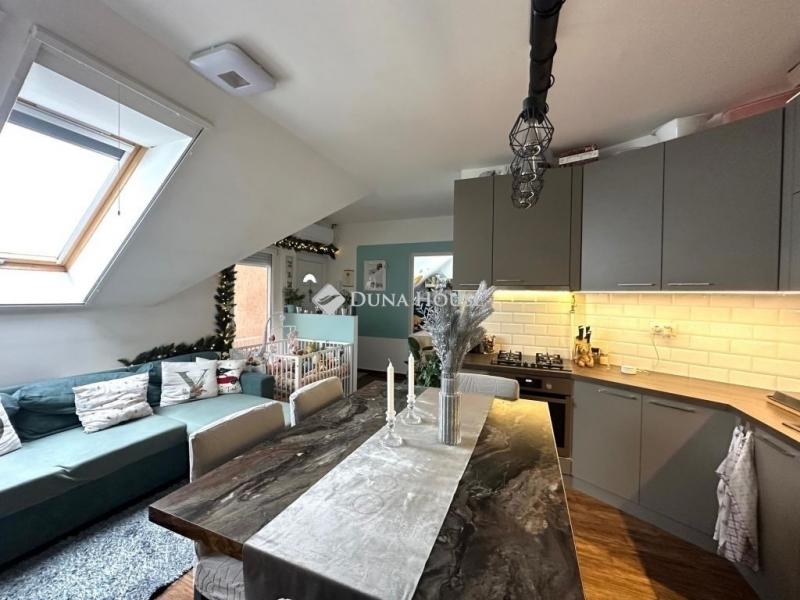 Eladó lakás Dunavarsány