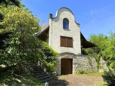 Eladó nyaraló Balatonkenese Balatonakarattya