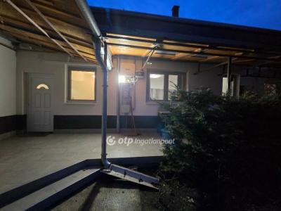 Eladó lakás Debrecen