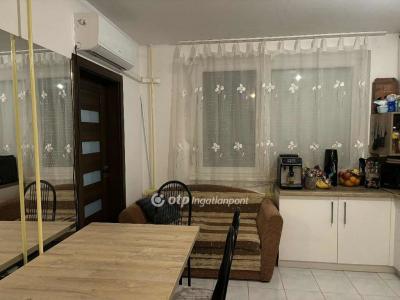 Eladó lakás Debrecen