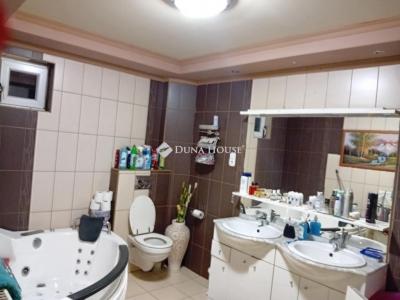 Eladó családi ház Tóalmás