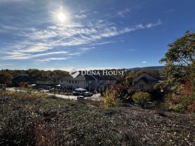 Eladó lakóövezeti telek Vác