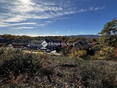 Eladó lakóövezeti telek Vác