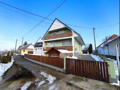 Eladó családi ház Balatonlelle