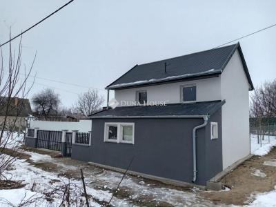 Eladó családi ház Monor