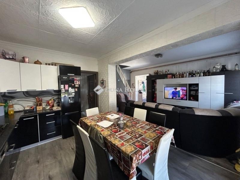 Eladó családi ház Újhartyán