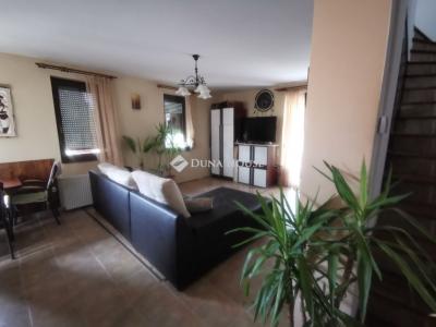 Eladó családi ház Pécs