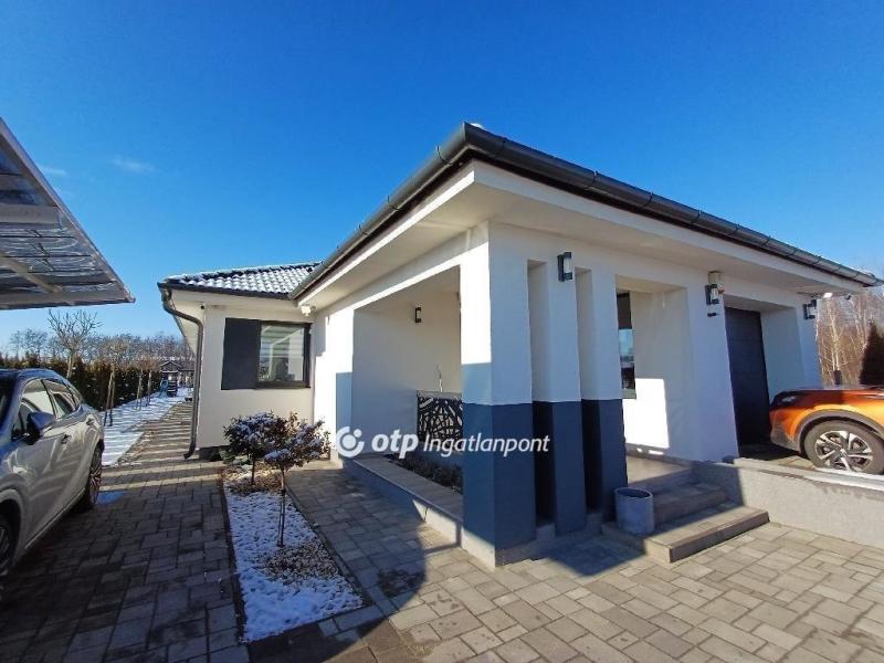 Eladó családi ház Nyíregyháza