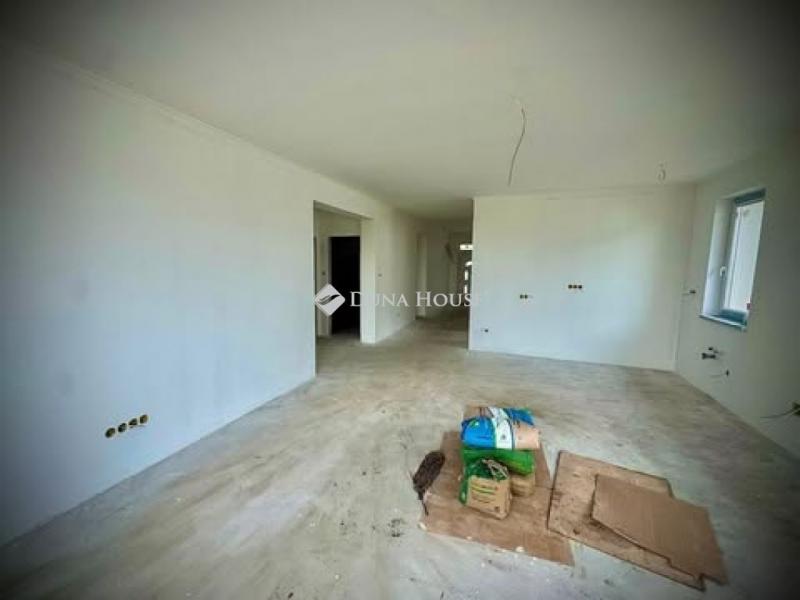 Eladó családi ház Dunavarsány