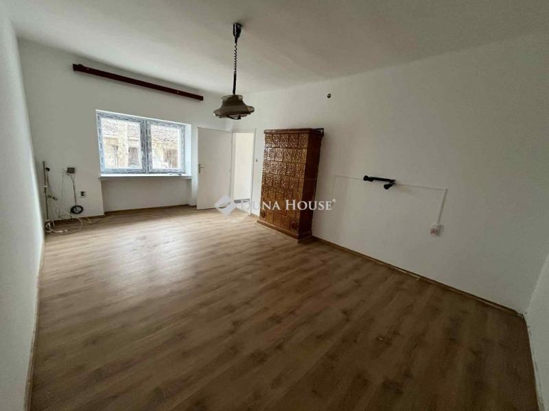 Eladó lakás Mosonmagyaróvár